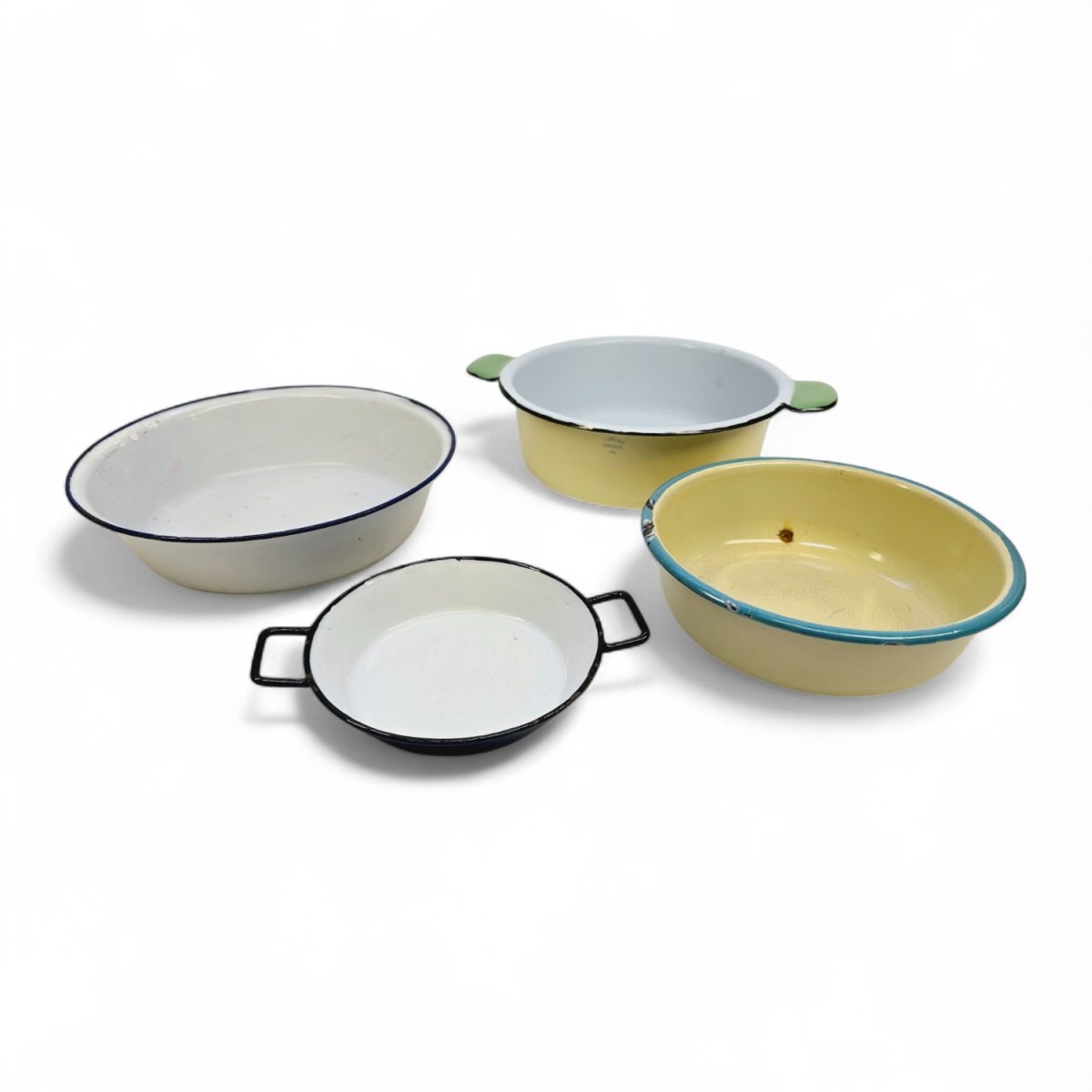 4 st emaljerade kärl från Kockums Sweden – vintage original i klassiska färger
